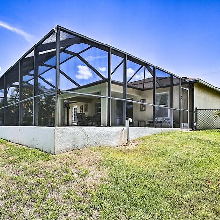 Cape Coral Canalfront Home With Pool And Dock Extérieur photo