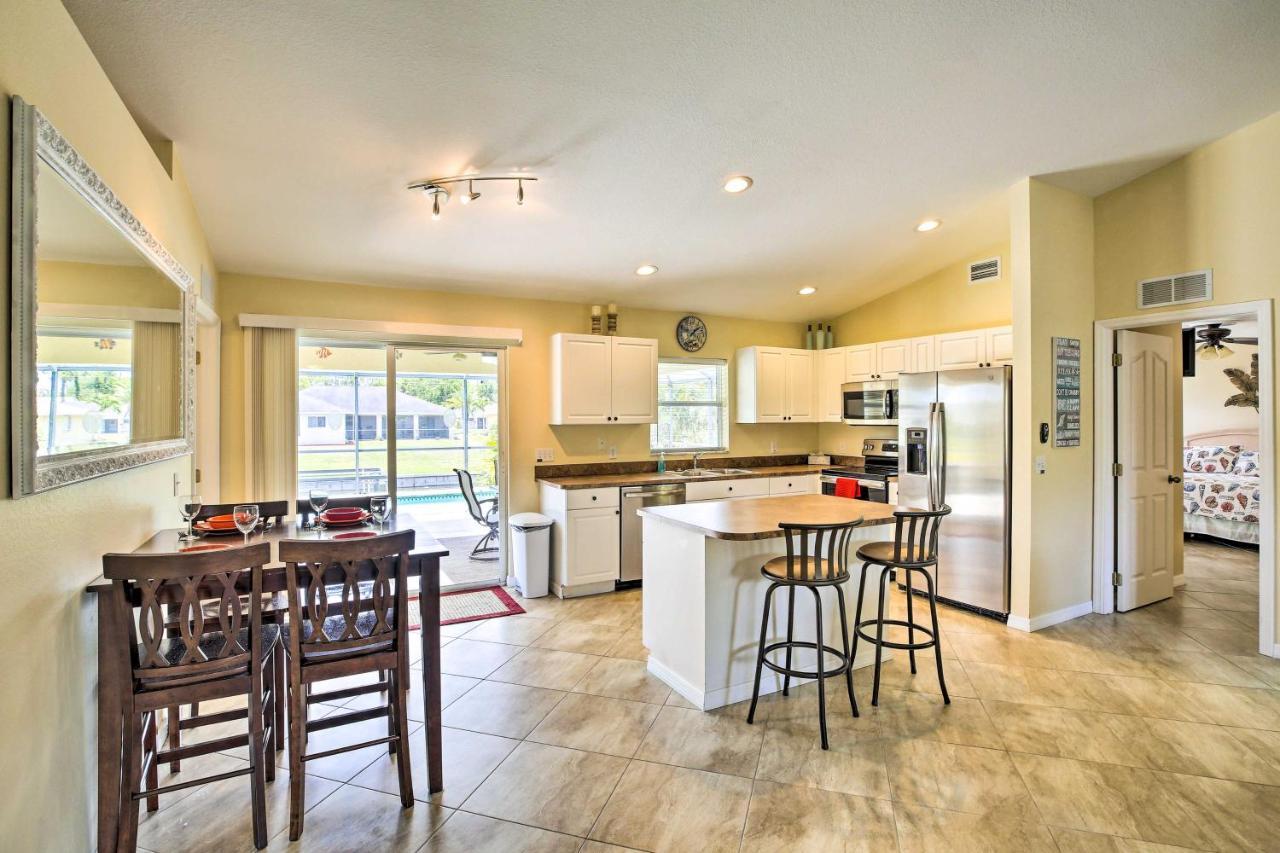 Cape Coral Canalfront Home With Pool And Dock Extérieur photo